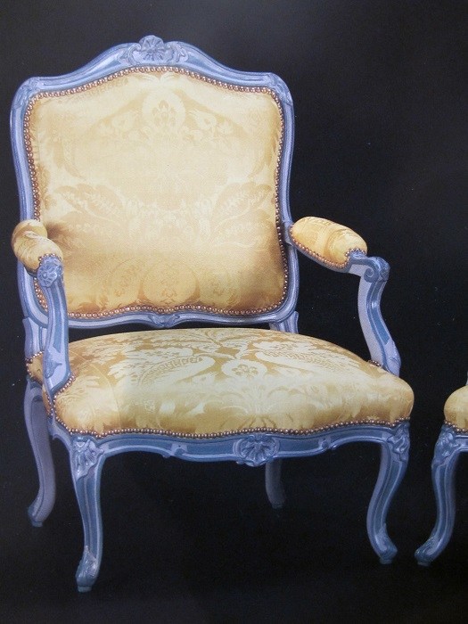 Fauteuil laqué